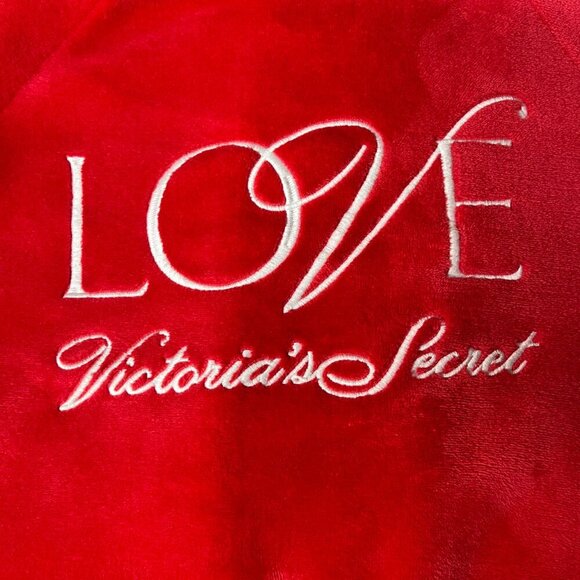Victoria's Secret LOVE Red Thick Cozy Plush Midi Robe - Picture 3 of 10